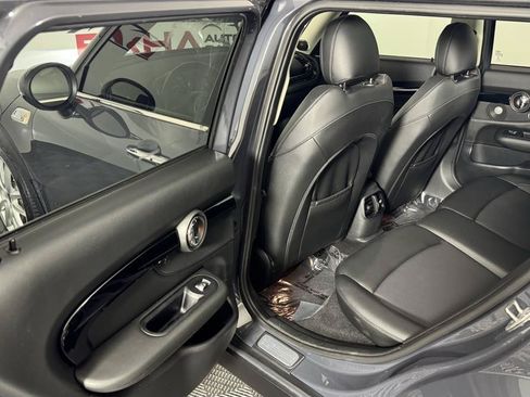 Used 2019 MINI Cooper Clubman S w/ Premium Package FWD image 28
