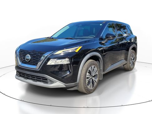 Used 2021 Nissan Rogue SV FWD image 3