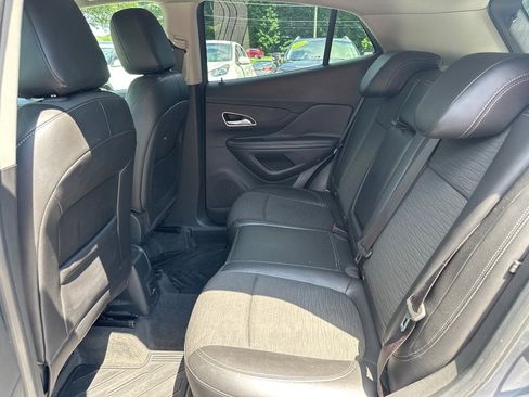 Used 2015 Buick Encore Convenience FWD image 13