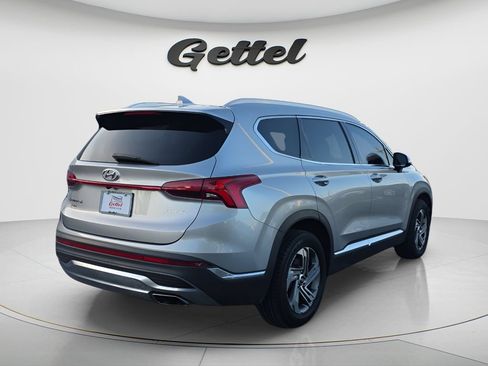 Used 2022 Hyundai Santa Fe SEL w/ Convenience + Premium Package FWD image 5