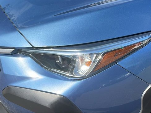 Used 2024 Subaru Crosstrek 2.0i Premium image 8