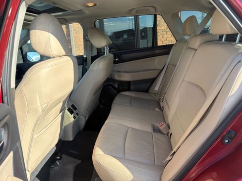 Used 2016 Subaru Outback 2.5i Limited image 20