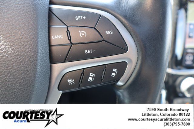 Used 2022 Jeep Grand Cherokee Limited w/ Trailer Tow Group IV AWD/4WD image 12