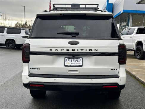 Used 2023 Ford Expedition Max Limited image 4