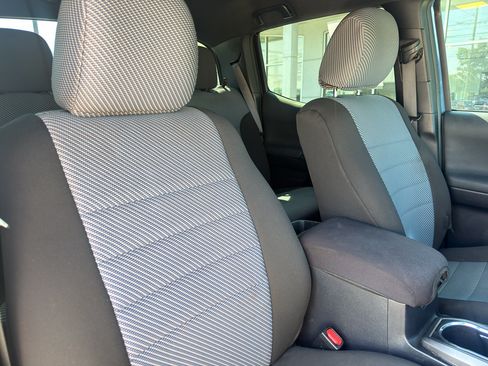 Used 2019 Toyota Tacoma TRD Off-Road RWD image 23