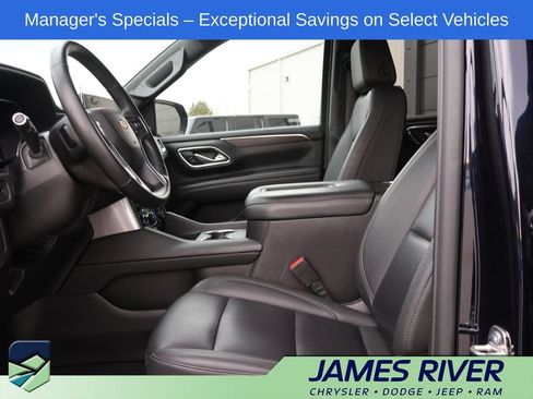 Used 2024 Chevrolet Suburban LT AWD/4WD image 24