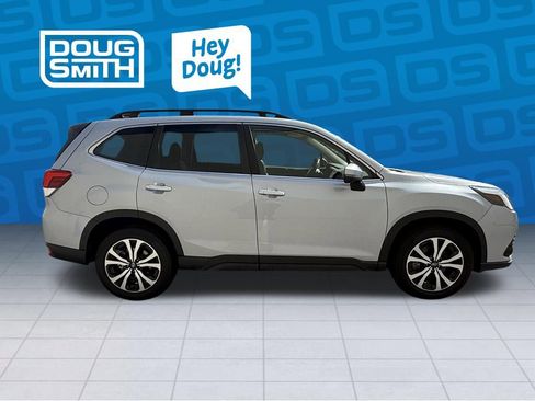 Used 2024 Subaru Forester Limited image 5