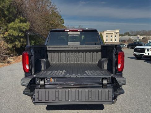 New 2026 GMC Sierra 1500 AT4 w/ AT4 Preferred Package image 22