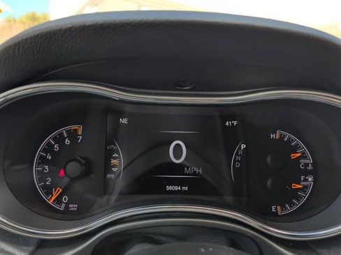 Used 2021 Jeep Grand Cherokee Limited w/ Premium Lighting Group image 19