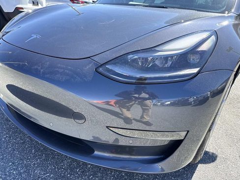 Used 2022 Tesla Model 3 image 10