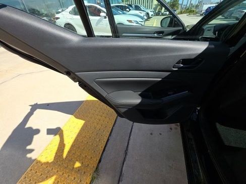 Used 2023 Nissan Altima 2.5 SV image 22