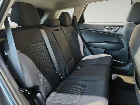 Certified 2024 Kia Sportage LX FWD image 23