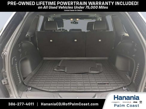 Used 2021 Jeep Grand Cherokee Limited w/ Trailer Tow Group IV AWD/4WD image 12