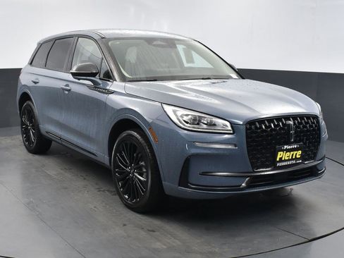 New 2025 Lincoln Corsair Reserve w/ Jet Appearance Package image 2