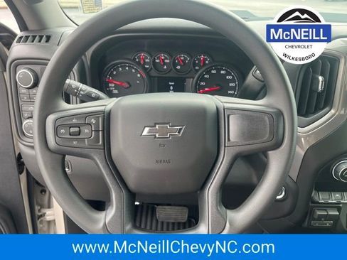 New 2026 Chevrolet Silverado 1500 Custom Trail Boss w/ Dark Appearance Package image 24