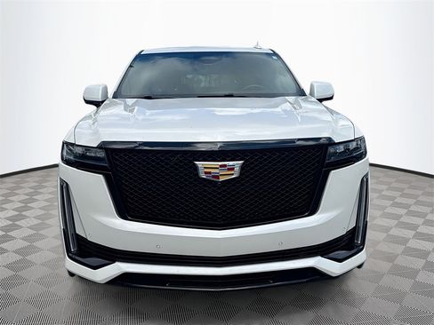 Used 2022 Cadillac Escalade Sport w/ Touring Package image 2