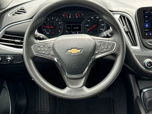 Used 2023 Chevrolet Malibu LT FWD image 21