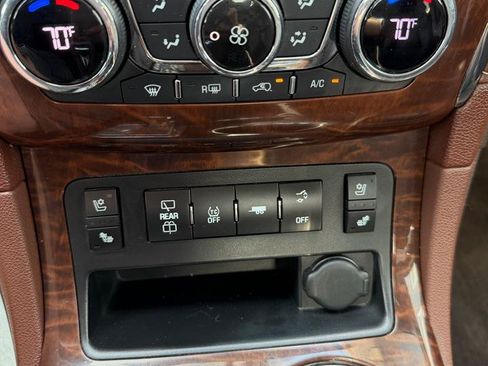 Used 2013 Buick Enclave Premium w/ Trailering Provision Package AWD/4WD image 21