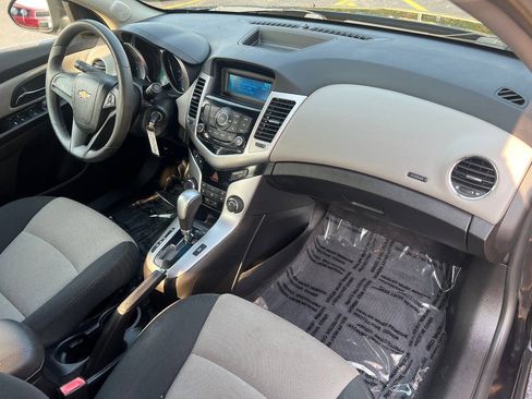 Used 2012 Chevrolet Cruze LS w/ Connectivity Package FWD image 26