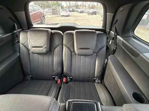 Used 2017 Mercedes-Benz GLS 450 4MATIC image 27