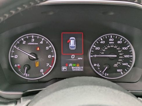 Used 2022 Subaru Outback Limited XT image 16