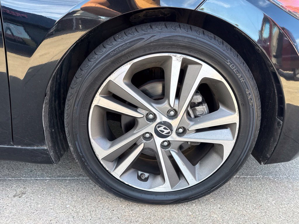 Used 2017 Hyundai Elantra Limited FWD image 49