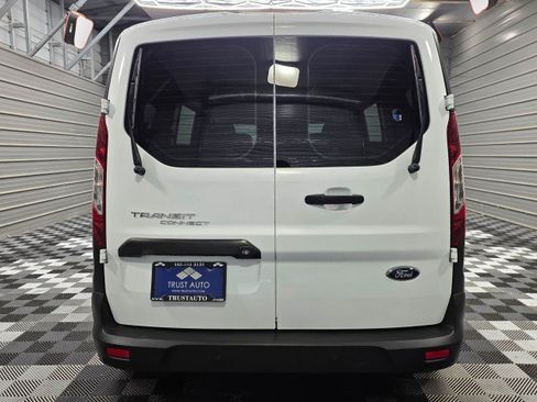 Used 2019 Ford Transit Connect XL FWD image 7