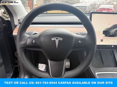Used 2022 Tesla Model Y Performance image 15