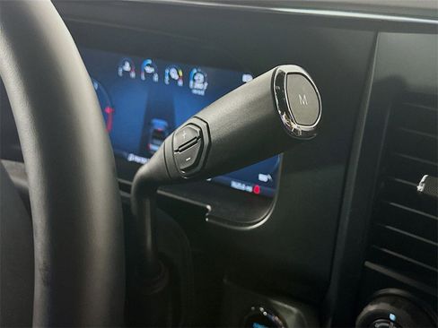 Used 2024 Ford F350 Platinum image 16