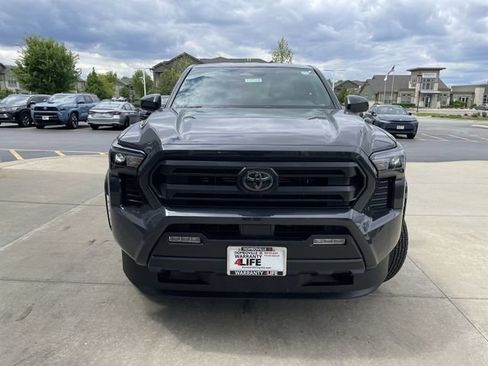 New 2026 Toyota Tacoma SR5 AWD/4WD image 11