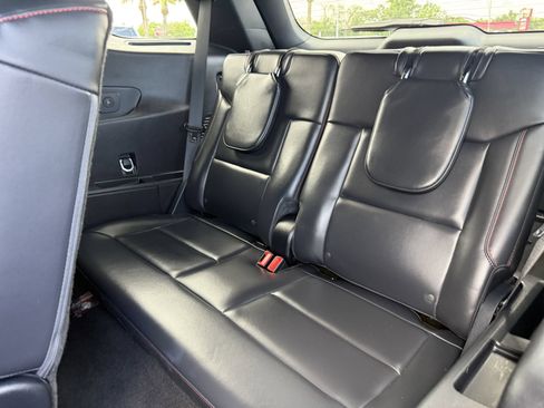 Certified 2025 Ford Explorer ST-Line w/ Premium Package RWD image 19