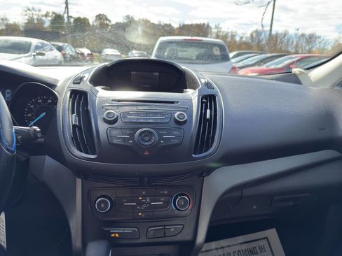 Used 2018 Ford Escape S FWD image 12