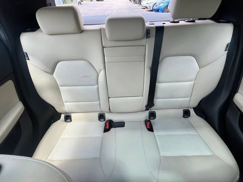 Used 2019 INFINITI QX30 AWD w/ Navigation Package image 28