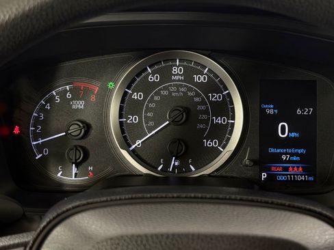 Used 2020 Toyota Corolla LE FWD image 17