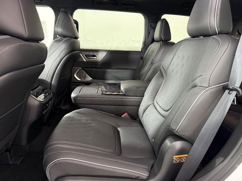 New 2026 INFINITI QX80 Autograph w/ Premium Cargo Package AWD/4WD image 14