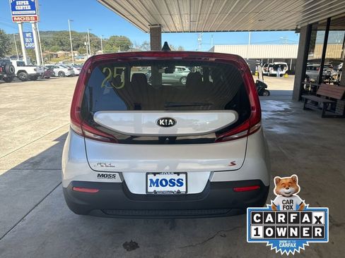 Used 2020 Kia Soul S FWD image 5