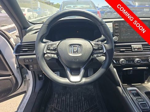 Used 2019 Honda Accord Sport image 13