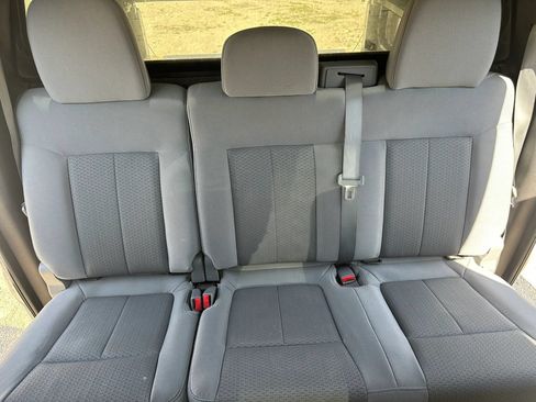 Used 2012 Ford F150 XLT w/ XLT Chrome Pkg AWD/4WD image 16
