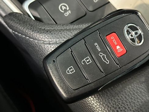 Used 2024 Toyota Grand Highlander XLE image 27