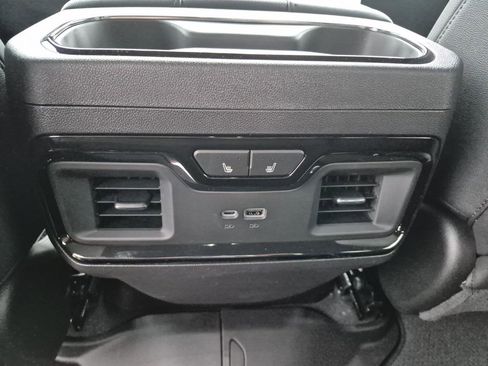 New 2026 GMC Sierra 1500 AT4 w/ AT4 Premium Package image 12