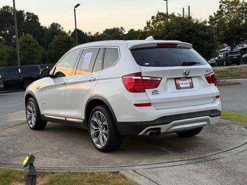 Used 2017 BMW X3 sDrive28i RWD image 5