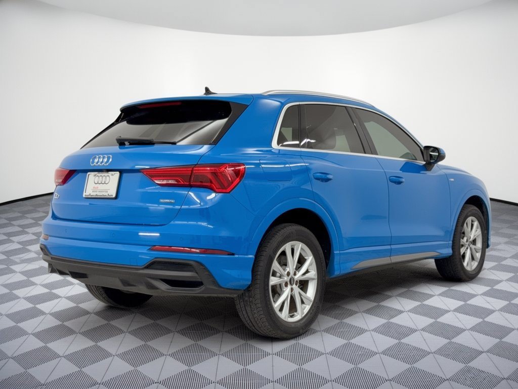 Used 2023 Audi Q3 2.0T Premium w/ Convenience Package AWD/4WD image 9