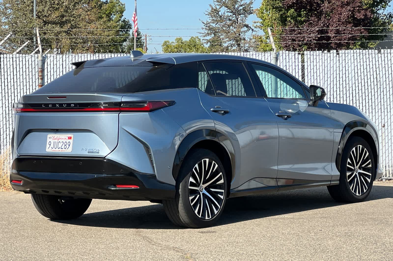 Used 2023 Lexus RZ 450e Premium w/ Cold Area Package AWD/4WD image 3
