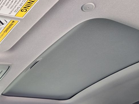 Certified 2025 Acura ADX Base image 33