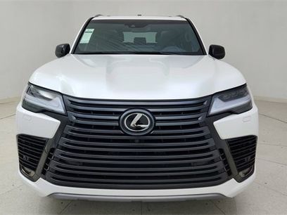 Used 2023 Lexus LX 600 4WD w/ Luxury Package