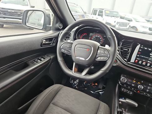 Used 2024 Dodge Durango GT w/ Blacktop Package image 11