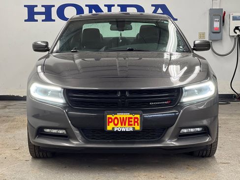 Used 2018 Dodge Charger GT image 8