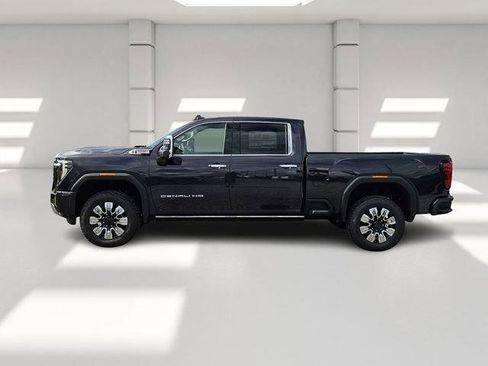 New 2025 GMC Sierra 3500 Denali w/ Denali Reserve Package image 2