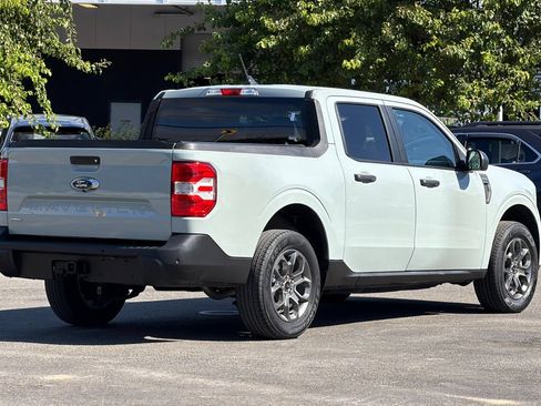 Used 2024 Ford Maverick XLT FWD image 4