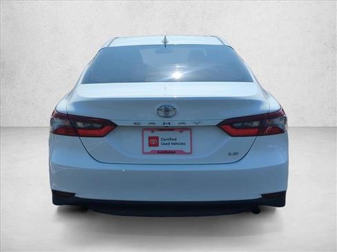 Certified 2022 Toyota Camry LE FWD image 7